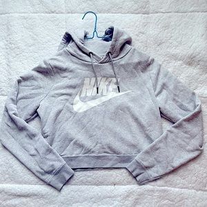 NIKE cropped hoodie